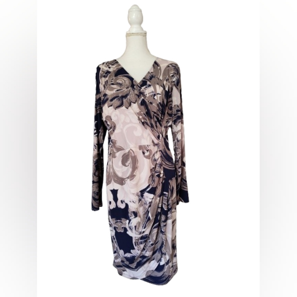 Jennifer Lopez Elegant Women's Long Sleeve Vneck Multicolor Knee Length Dress